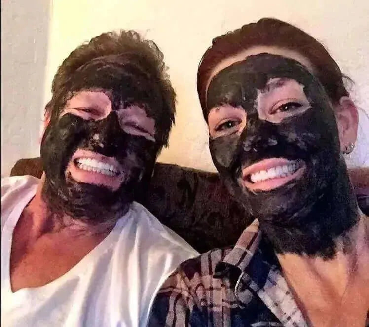 ORGANIC ACNE FACE MASK - ACTIVATED CHARCOAL - SUPERIOR DETOX & PURIFICATION - activated, Beauty & Skincare, charcoal, Charcoal mask, complexion, Detox, mask, natural, organic, Purification, skin , MayasBeautyPalace , www.mayasbeautypalace.com , Beauty & Skincare