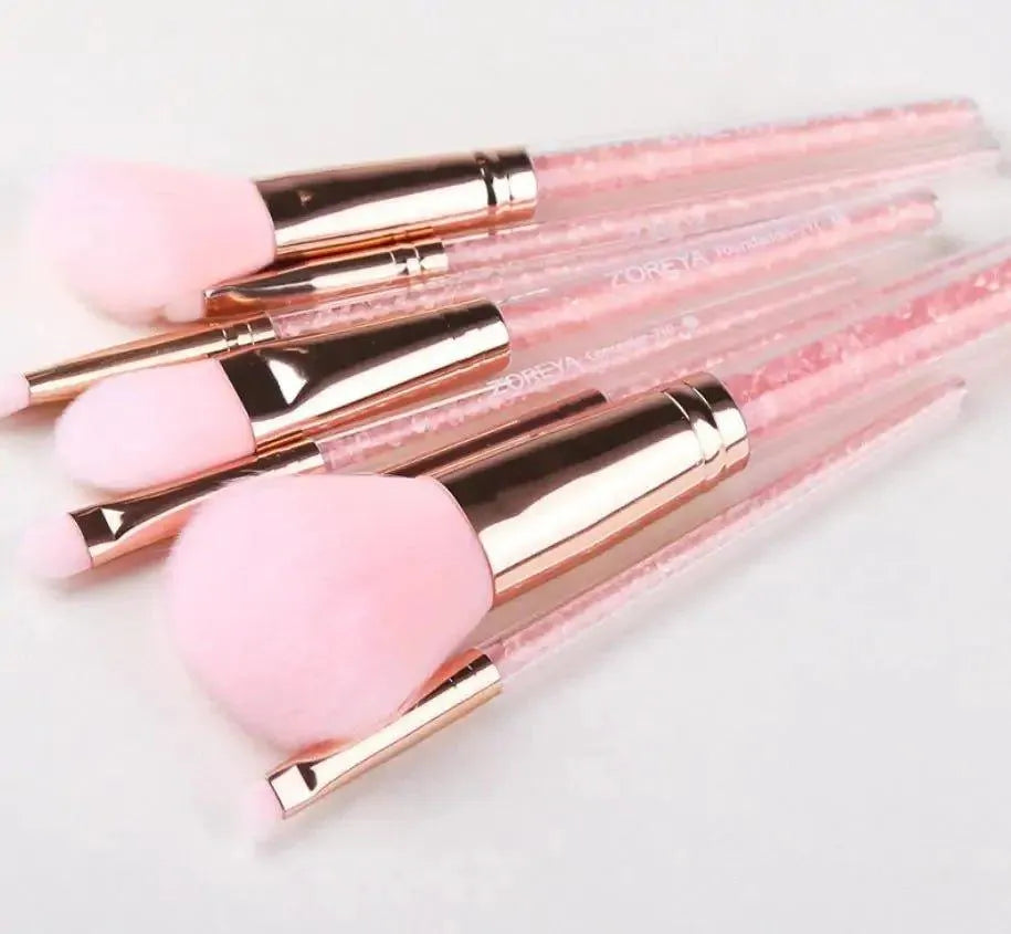 PINK QUICKSAND MAKEUP BRUSH SET: ADD GLAMOUR TO YOUR BEAUTY ARSENAL! - beauty, brush, makeup, Makeup Brush, pink, quicksand, routine , MayasBeautyPalace , www.mayasbeautypalace.com , Kit