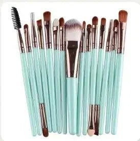 PROFESSIONAL BRUSH MAKEUP KIT: MASTER YOUR MAKEUP LOOKS! - application, brush, Makeup, master, professional , MayasBeautyPalace , www.mayasbeautypalace.com , Kit