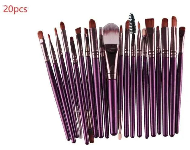 PROFESSIONAL BRUSH MAKEUP KIT: MASTER YOUR MAKEUP LOOKS! - application, brush, Makeup, master, professional , MayasBeautyPalace , www.mayasbeautypalace.com , Kit